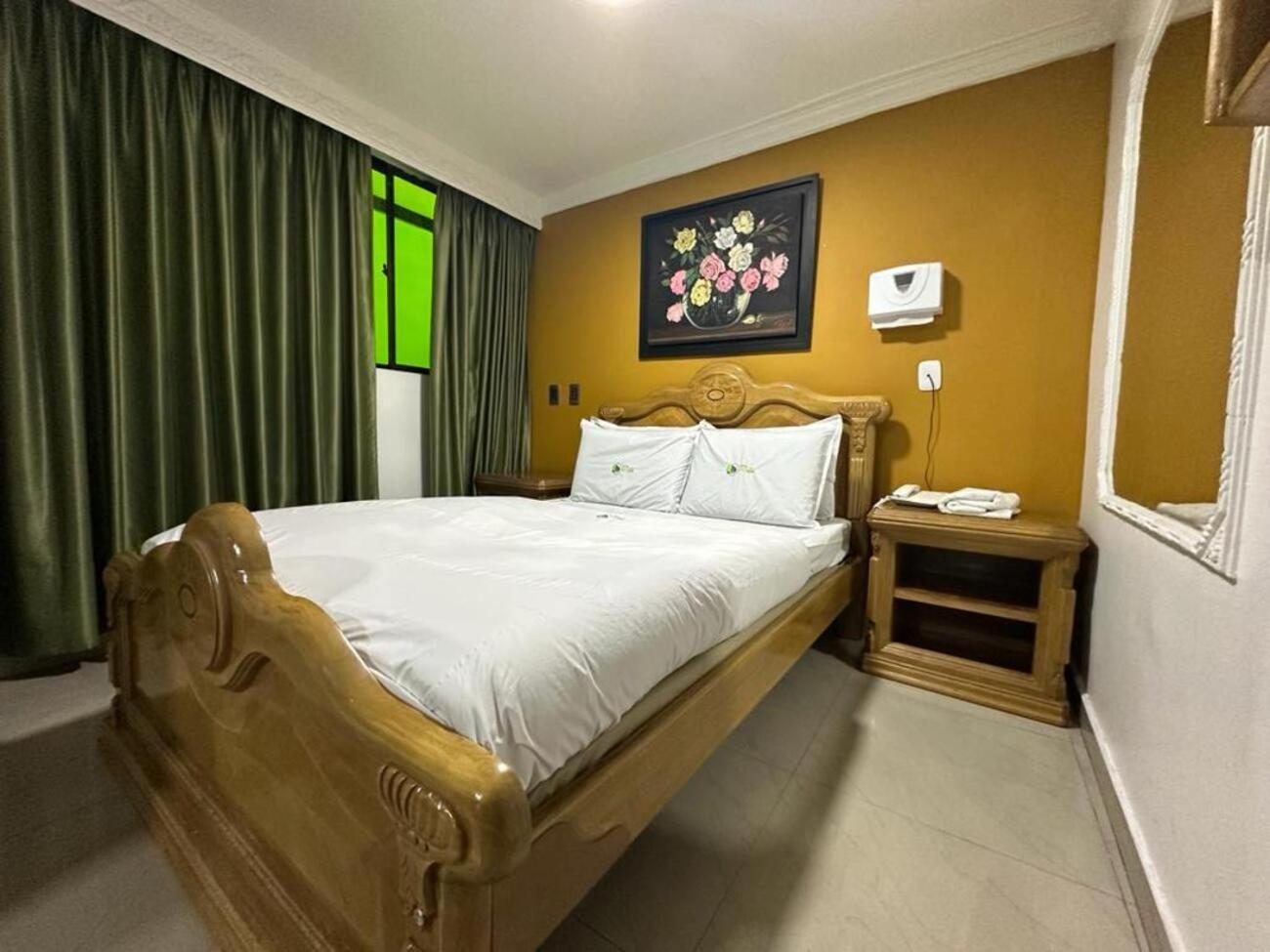 בוגוטה Hotel Bosque Chapinero מראה חיצוני תמונה