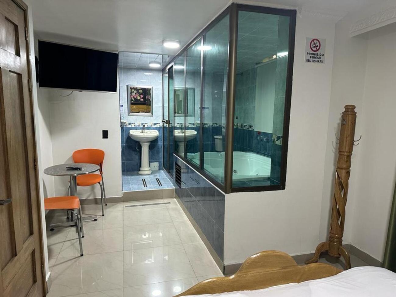 בוגוטה Hotel Bosque Chapinero מראה חיצוני תמונה