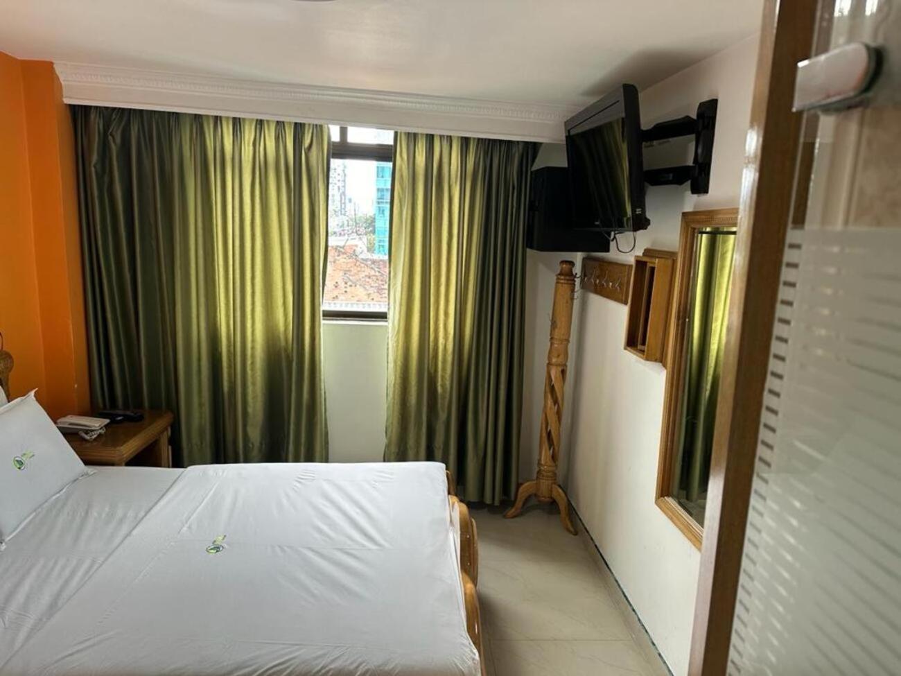בוגוטה Hotel Bosque Chapinero מראה חיצוני תמונה